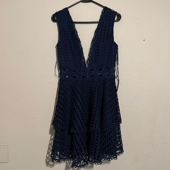 Womens dress - Picture 1 of 3